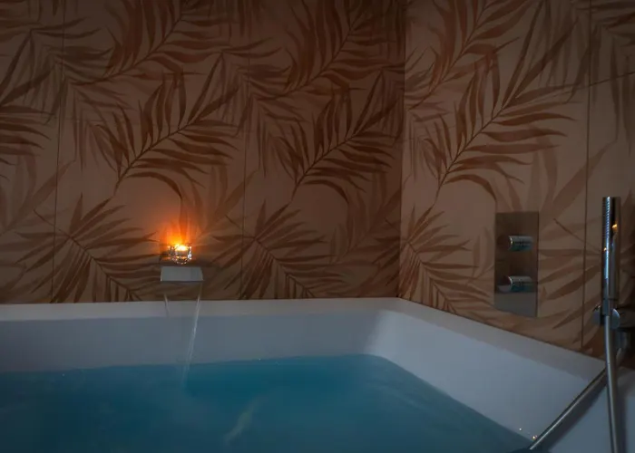 La Perla Nascosta Couette-café